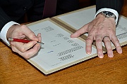 sample_2012_002