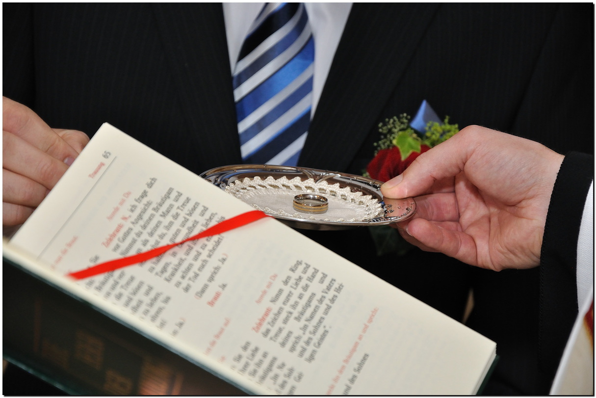 sample_2010_00128.jpg - (C)WWW.TOKU.CH