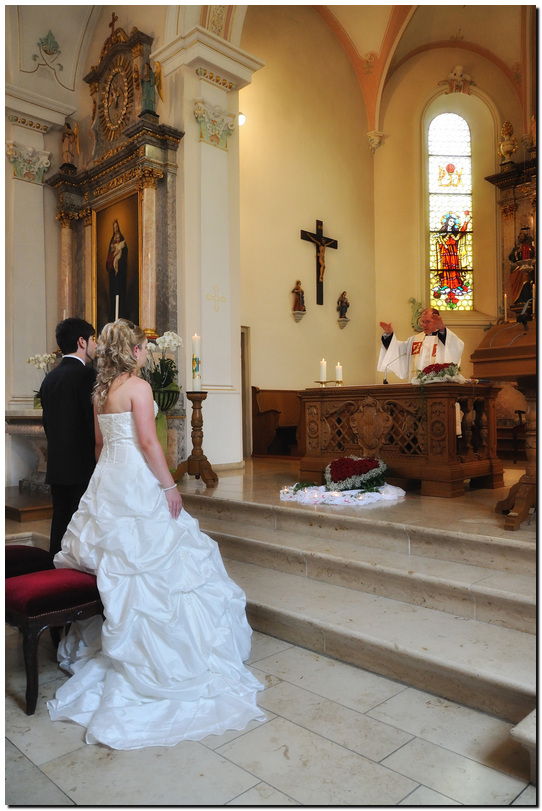 sample_2010_00131.jpg - (C)WWW.TOKU.CH