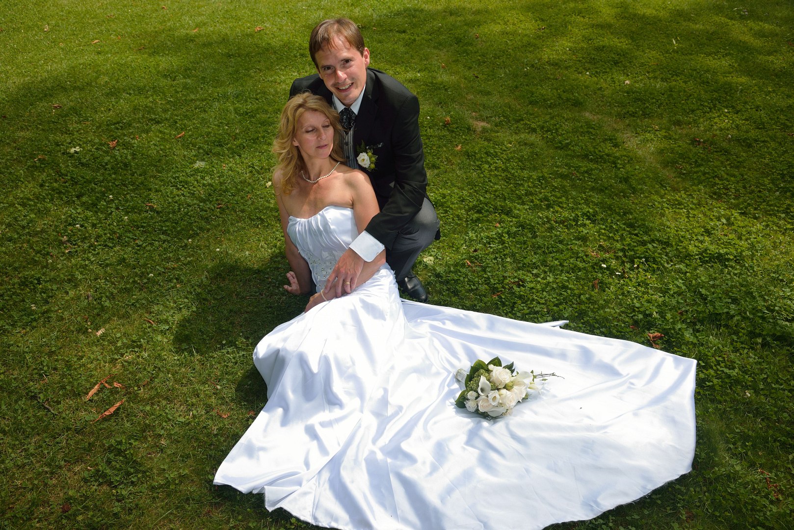 sample_2012_102.jpg
